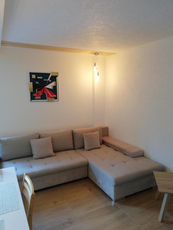 Poilsis Jums Apartment Nida Bagian luar foto